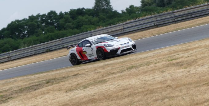 Polskie triumfy w domowej rundzie Porsche Sprint Challenge Central Europe