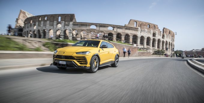 Lamborghini wpadło w poważne tarapaty. Włoska firma sprzedaje za dużo samochodów