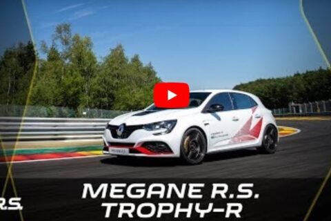 Renault Megane R.S. Trophy-R wlepiło 5 sekund Hondzie Civic Type-R na Spa-Francorchamps