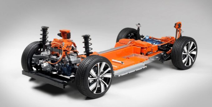 W październiku odbędzie się premiera Volvo XC40 z napędem całkowicie elektrycznym