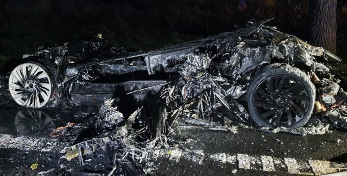 Hybrydowe BMW i8 spłonęło pod Tczewem. Straże pożarne gotowe na falę elektryków?