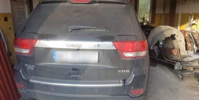 Policjanci zlikwidowali dwie „dziuple”. Wartość aut została oszacowana na ponad 1 mln zł