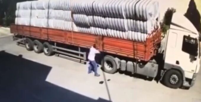 Fatalny wypadek. Wszystko przez źle zabezpieczony ładunek