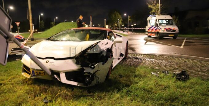 To nie było udane wesele. Pan młody rozbił lambo, potem doszło do bójki na środku drogi