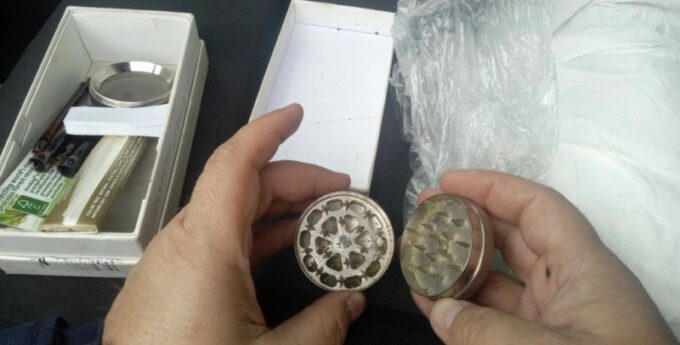 Funkcjonariusze ITD ujawnili marihuanę podczas kontroli drogowej