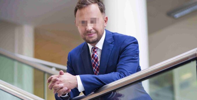 Burmistrz Włoch po raz ostatni przejechał się Maserati. Przyjął 200 tys. zł łapówki na oczach CBA