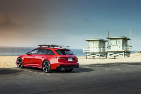 Wspaniałe plaże, kręte drogi Kalifornii i najnowsze Audi RS 6