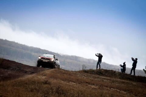 Dacia Duster Elf Cup: Pascal Brodnicki wygrywa na Węgrzech i sięga po tytuł mistrza