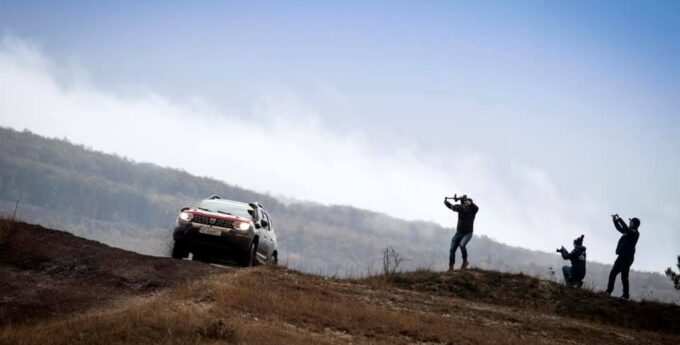 Dacia Duster Elf Cup: Pascal Brodnicki wygrywa na Węgrzech i sięga po tytuł mistrza