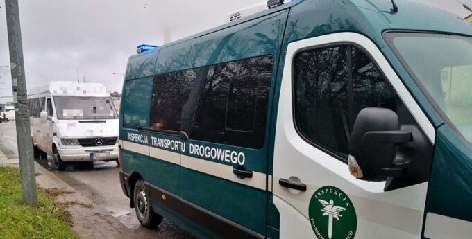 Kielce: Busiarz przyoszczędził na przeglądzie, ale w końcu trafił na inspektorów ITD