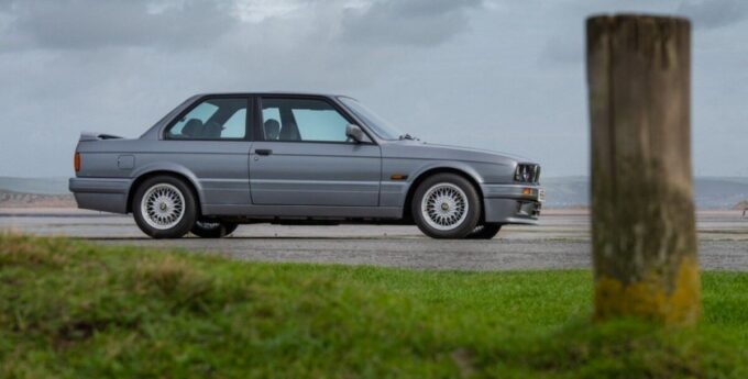 Czy dalibyście za jakiekolwiek BMW E30 (nie M3) ćwierć miliona złotych? Ktoś dał więcej