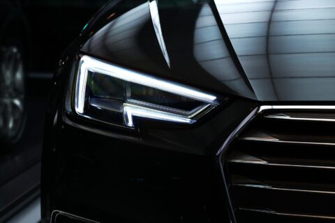 Audi zlikwiduje 9,5 tys. miejsc pracy. Elektromobilność zbiera żniwo