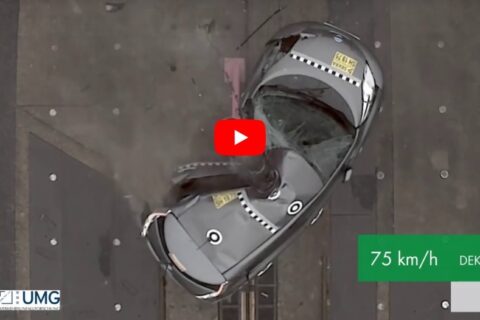 Crash testy NCAP to przy tym głaskanie. Zobacz przerażający test zderzeniowy DEKRA na Nissanie Leaf