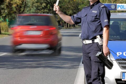 Nowe przepisy ruchu drogowego obowiązują od dzisiaj. Przypominamy, na co musicie szczególnie uważać