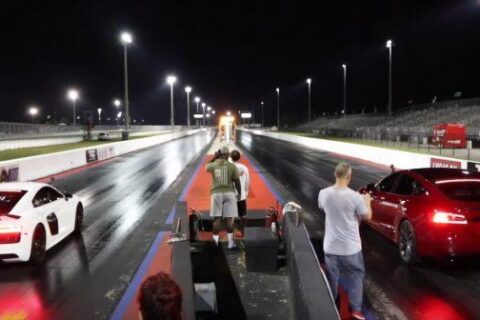 Tesla Model S Performance vs Audi R8 V10 Plus – drag race