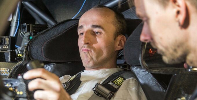 Sporo okrążeń i dobry wynik – czy dzisiejsze testy to zapowiedź lepszych czasów dla Roberta Kubicy?