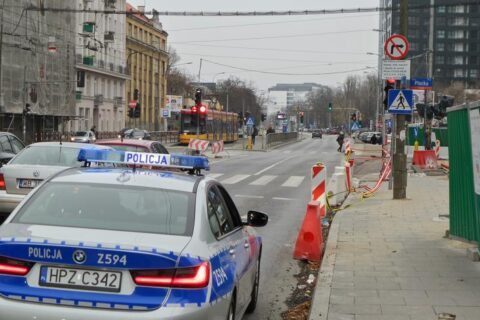 Takich ludzi nam potrzeba! Stołeczny policjant egzekwuje poprawne oznakowanie