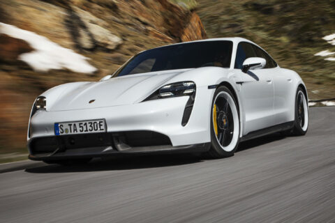 Porsche-Taycan-3