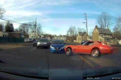 Dużo mocy, tylny napęd, brak systemów wspomagających kierowcę – co może pójść nie tak?