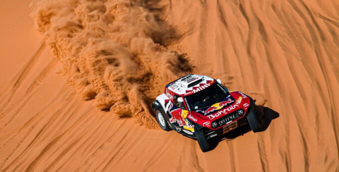 Debiutanckie zwycięstwo Mathieu Serradoriego w etapie żałobnym. Kuba Przygoński na szóstym miejscu