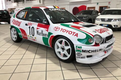 Weźcie moje pieniądze lub nerki. Fabryczna Toyota Corolla WRC na sprzedaż. Jeździł nią Leszek Kuzaj