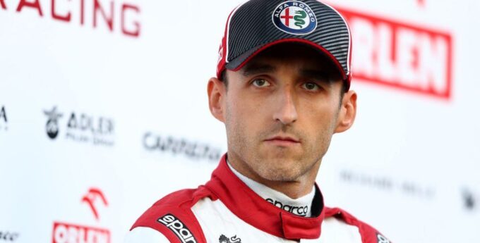 Robert Kubica już wie, kiedy znów wsiądzie do bolidu F1 Alfa Romeo Racing Orlen. „Nie będę się ścigać, ale to nie oznacza wakacji”