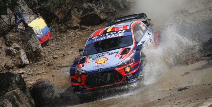 Rajd Meksyku: Testowy dla Evansa. Walijczyk nie przestaje zaskakiwać