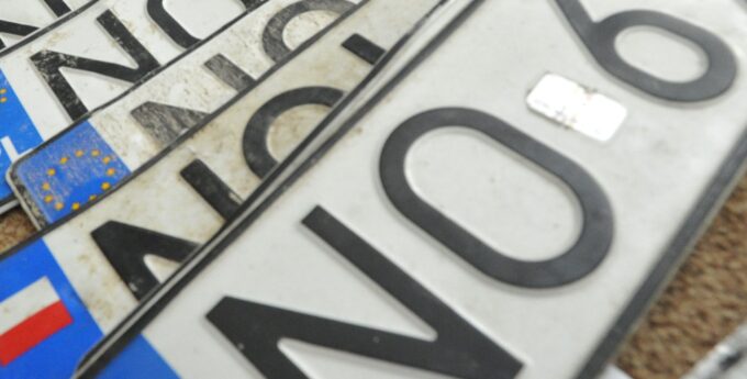 tablice rejestracyjne