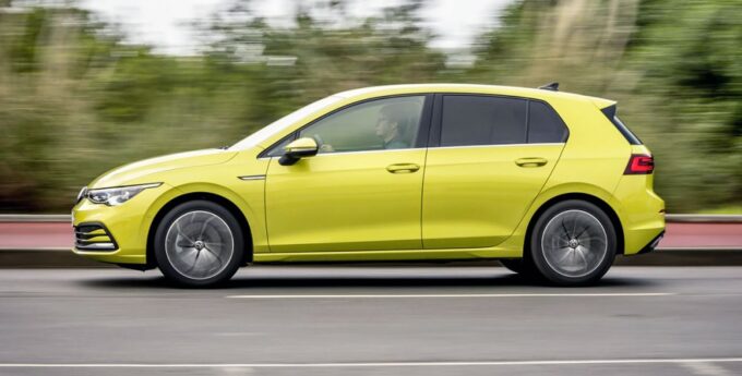 Volkswagen Golf zdetronizowany. Oto nowy najlepiej sprzedający się samochód w Europie