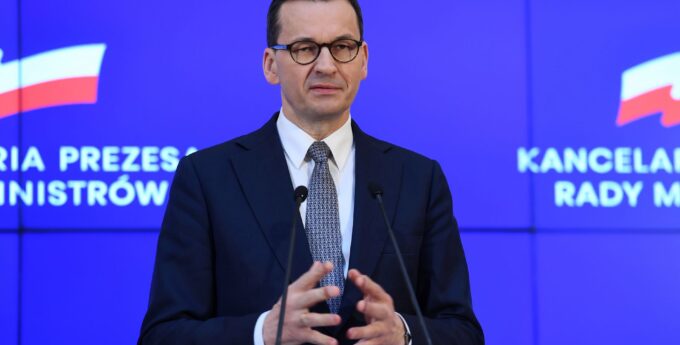 morawiecki obostrzenia