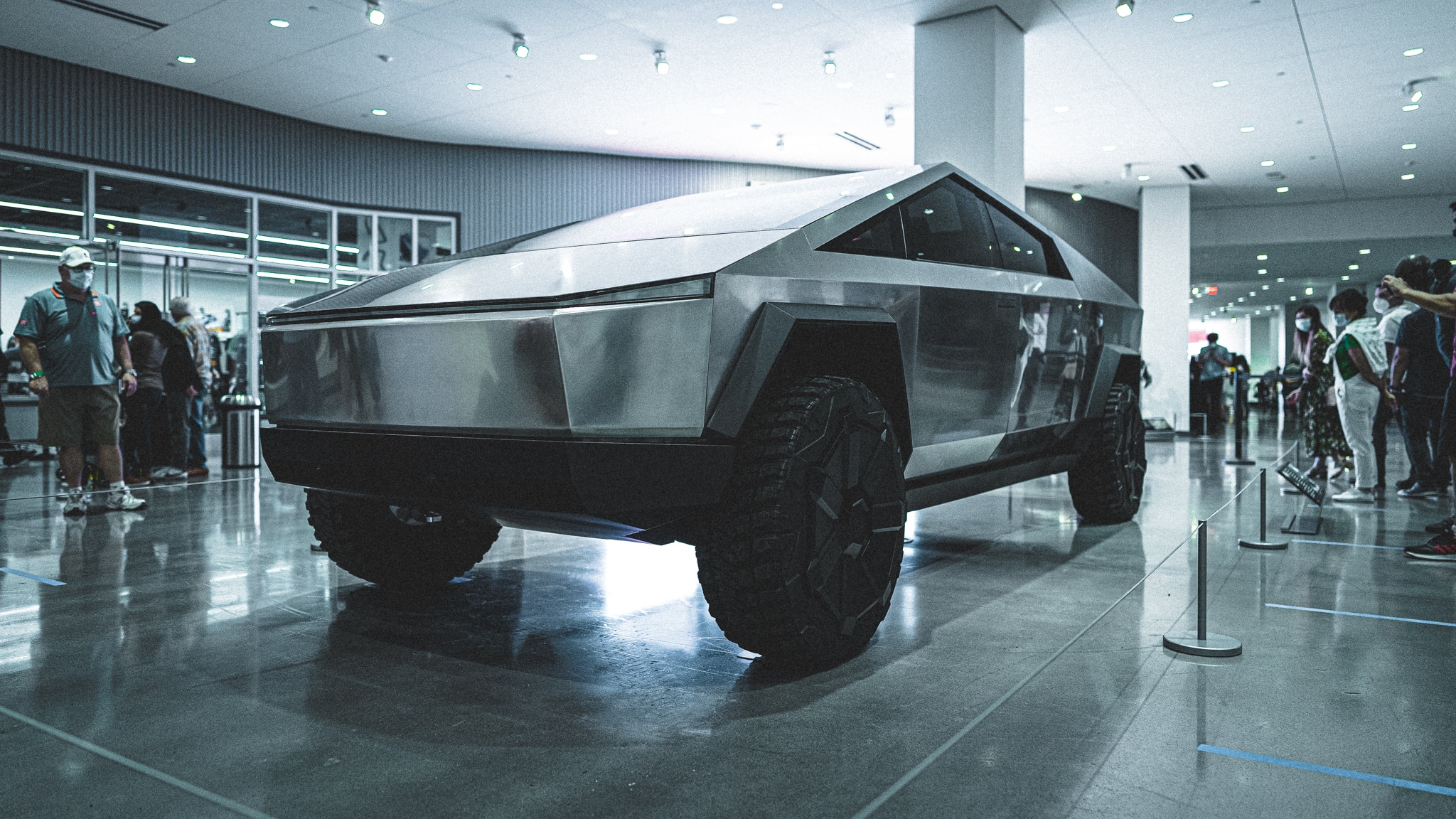 tesla cybertruck