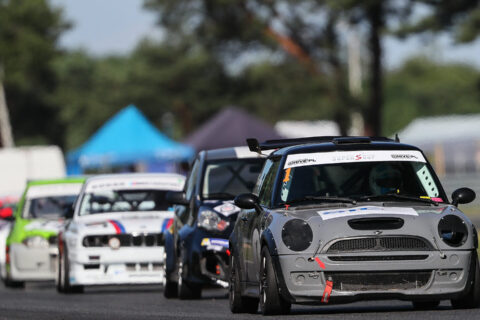 OMM Drive Super S Cup: Alejski znów wygrywa. Finisz wyścigu za samochodem bezpieczeństwa