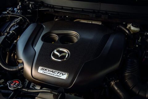 benzyna-diesel-w-jednym-mazda