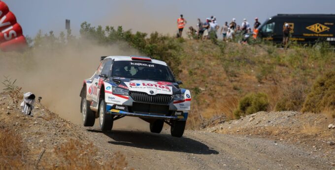 WRC Rajd Turcji: Neuville odleciał na inny krąg. Kajetanowicz zmasakrował wszystkich rywali z R5