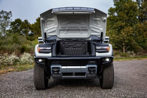 2022-GMC-Hummer-EV-6