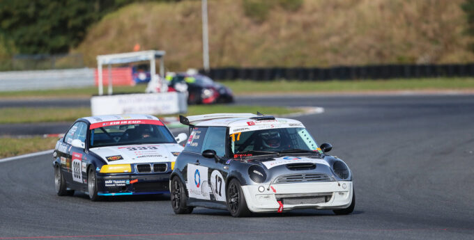 OMM Drive Super S Cup: Pawlaczyk i Boruszak na pole position długiego dystansu. Różnica 0,007 s!