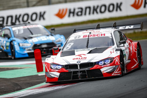 DTM: Dwa okrążenia na czele i awaria silnika w aucie Roberta Kubicy