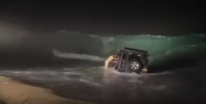 land rover zatopiony