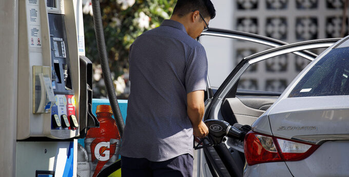 stacja paliw tankowanie