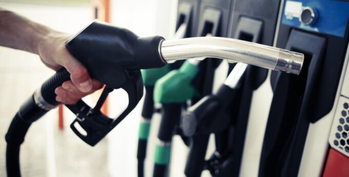 stacja paliw tankowanie