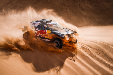 Dakar 2021 – Peterhansel odjeżdża rywalom