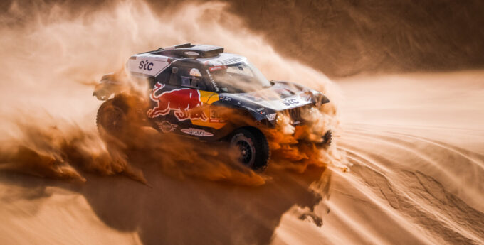 Dakar 2021 – Peterhansel odjeżdża rywalom