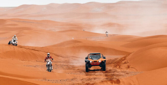Dakar 2021 – Wymagający etap przed dniem przerwy