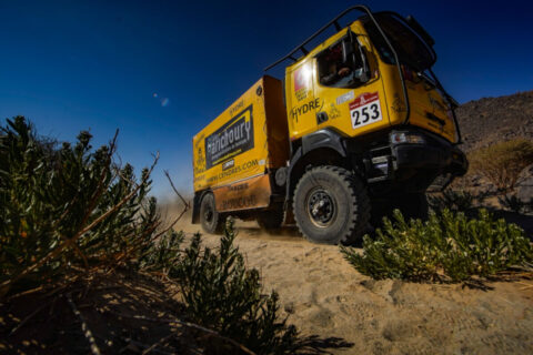 Dakar Classic – Sunhill ucieka rywalom, problemy Skody 130