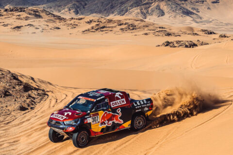 Dakar 2021 – Przebudzenie Sainza. Przygoński utrzymuje czwarte miejsce
