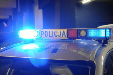 Policja nadal jest bezkarna. Radiowóz potrącił mężczyznę na pasach, kara dla policjanta to kpina…