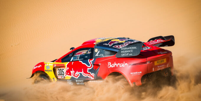 Dakar 2021 – Loeb uszkodził zawieszenie. Koniec marzeń o dobrym wyniku