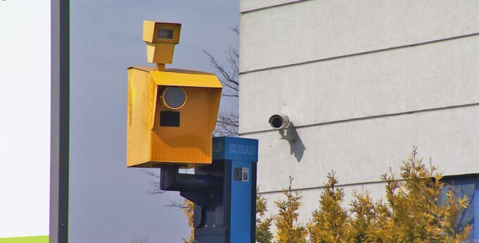 Bezradność fotoradarów po brexicie