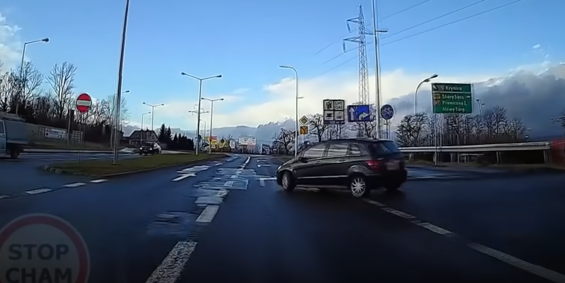 pierwszeństwo jazda na suwak skrzyżowanie