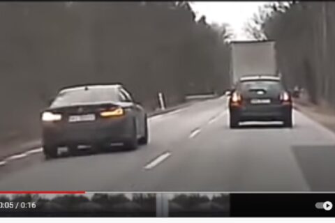 Wypadek BMW wyprzedzanie
